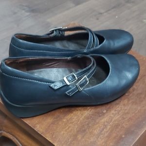 Wolky navy blue shoes